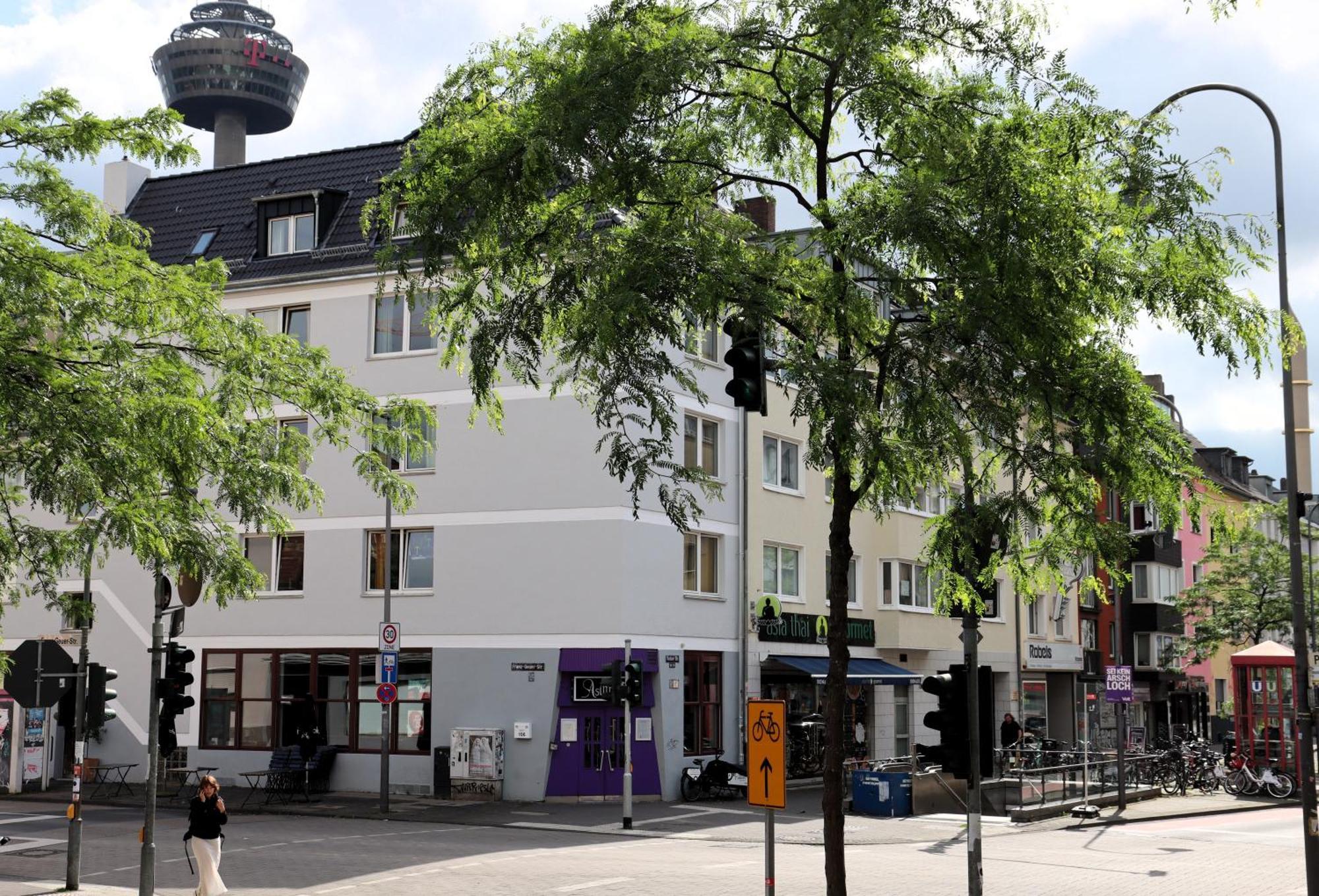 Weltempfaenger Backpacker Hostel Cologne Extérieur photo