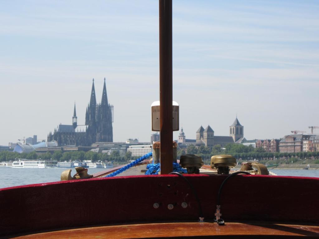 Weltempfaenger Backpacker Hostel Cologne Extérieur photo